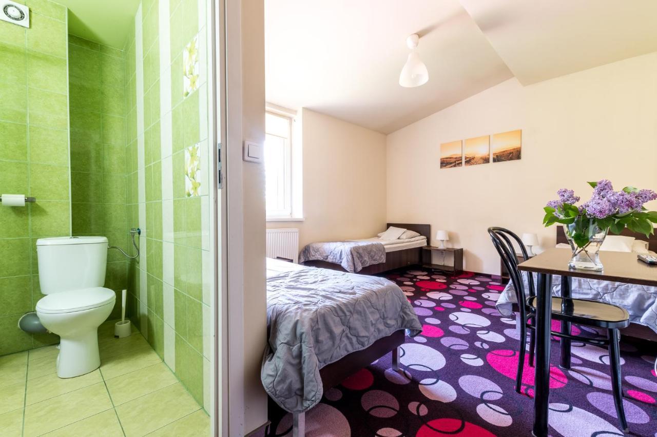 Motel Silver Konstantynow Lodzki Ruang foto