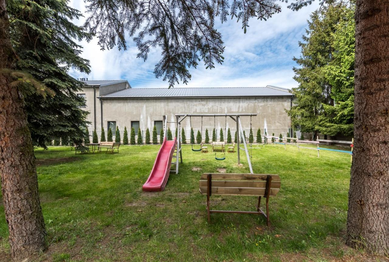 Motel Silver Konstantynow Lodzki Bagian luar foto