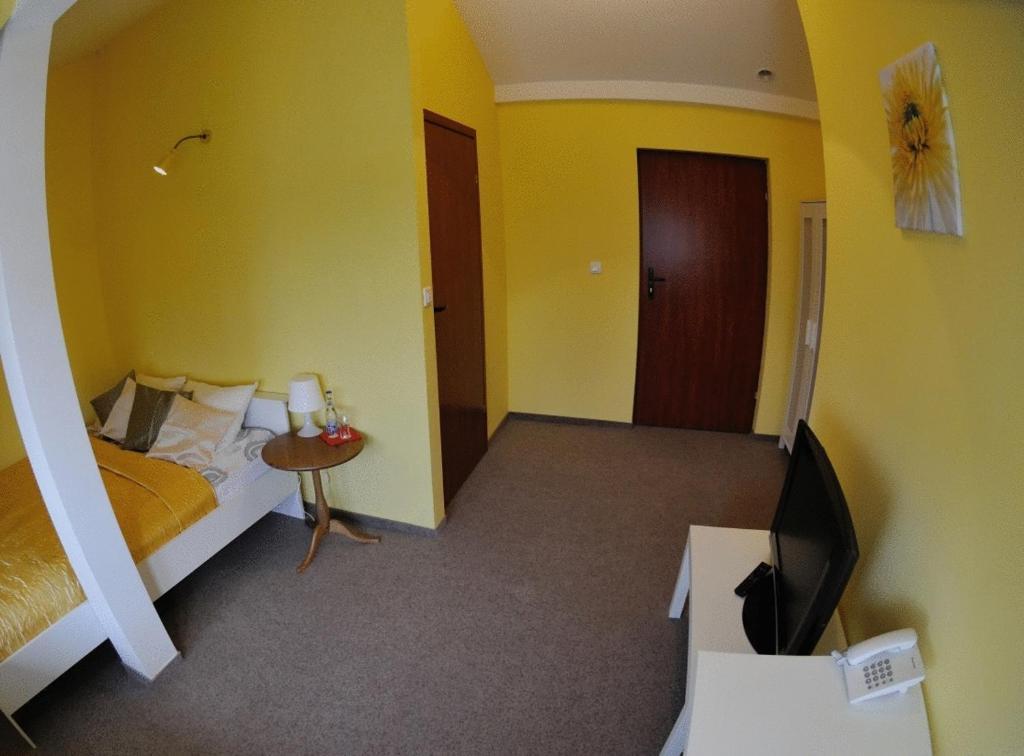 Motel Silver Konstantynow Lodzki Ruang foto